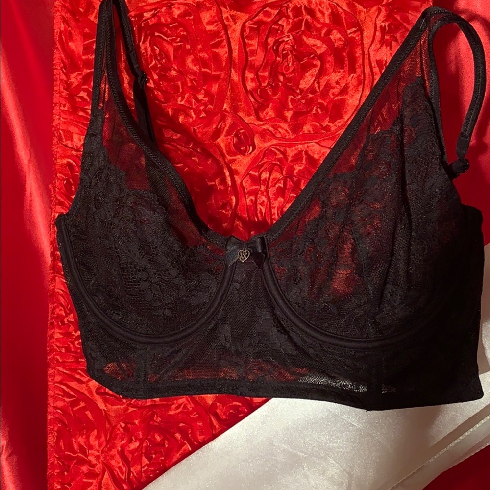NWT Body by Victoria unlined Demi bra